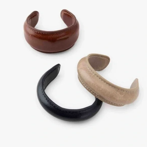 ZARA SET OF 3 LEATHER BANGLE BRACELETS - Picture 3 of 6